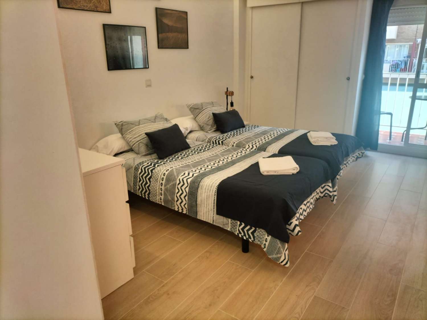 MEDIA TEMPORADA SE ALQUILA BONITO ESTUDIO  DESDE EL 01/10/2025 - 30/06/2026 EN BENALMÁDENA COSTA