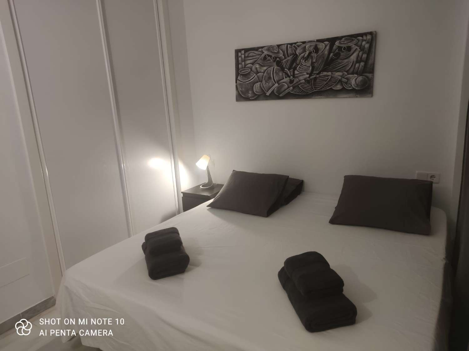 SE ALQUILA BONITO APARTAMENTO  DESDE DEL 01/12/2025- 30/06/26 (solo se alquila 3 meses)EN BENALMÁDENA