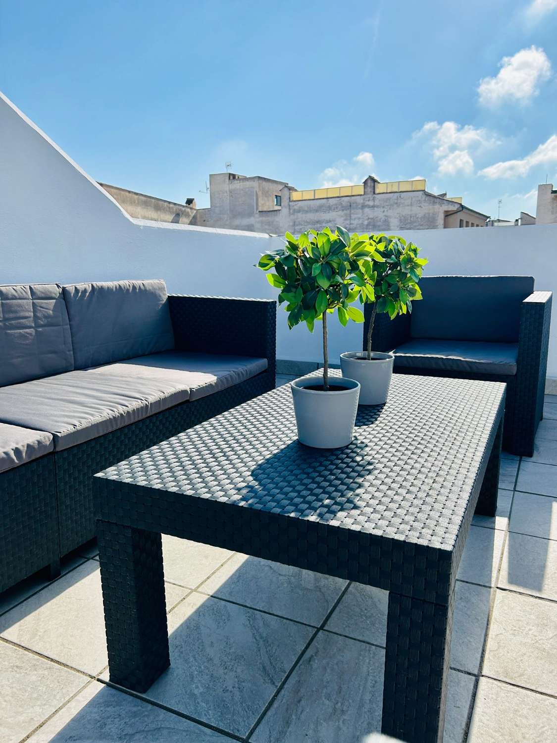 SE ALQUILA APARTAMENTO MEDIA TEMPORADA  DESDE 01/9/2026 - 30/06/27 BONITO APARTAMENTO EN TORREMOLINOS CENTRO