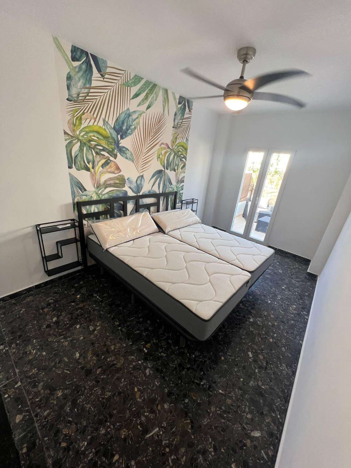 SE ALQUILA APARTAMENTO MEDIA TEMPORADA  DESDE 01/9/2026 - 30/06/27 BONITO APARTAMENTO EN TORREMOLINOS CENTRO