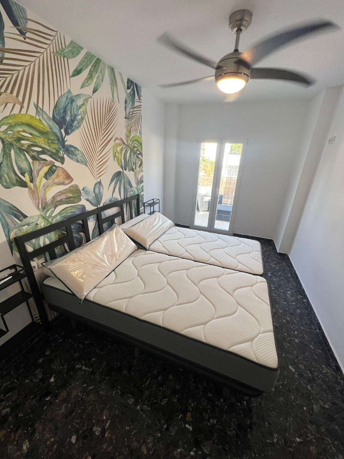 SE ALQUILA APARTAMENTO MEDIA TEMPORADA  DESDE 01/9/2026 - 30/06/27 BONITO APARTAMENTO EN TORREMOLINOS CENTRO