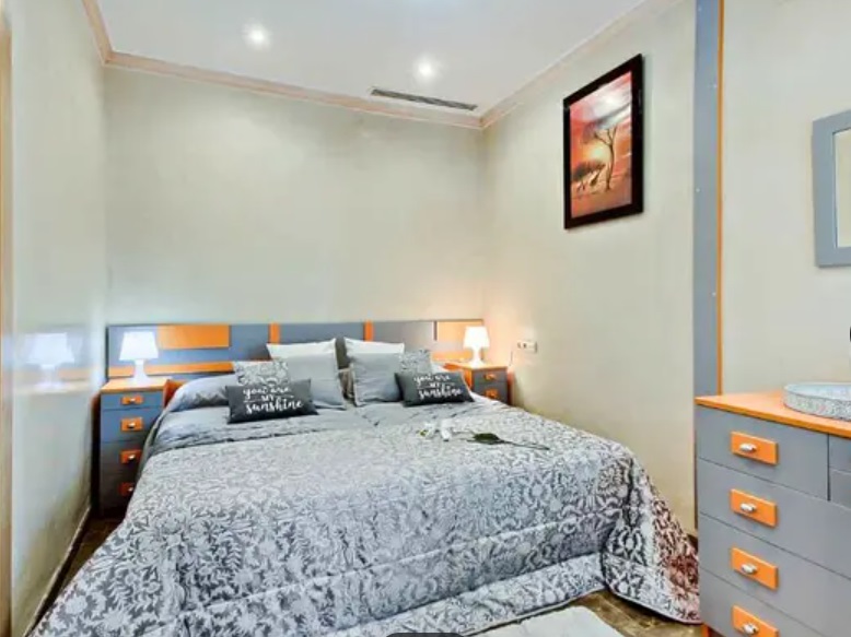 SE ALQUILA BONITO APARTAMENTO DESDE 01/09/2026 - 31/05/2027 EN BENALMÁDENA COSTA