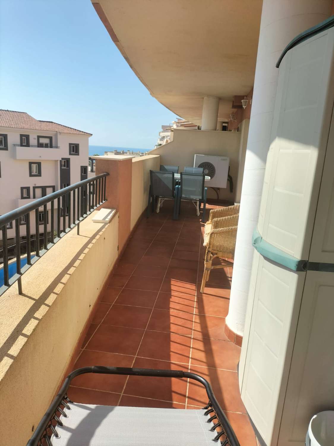 SE ALQUILA APARTAMENTO desde  01/09/26 - 30/06/27 EN NUEVA TORREQUEBRADA (BENALMÁDENA COSTA)