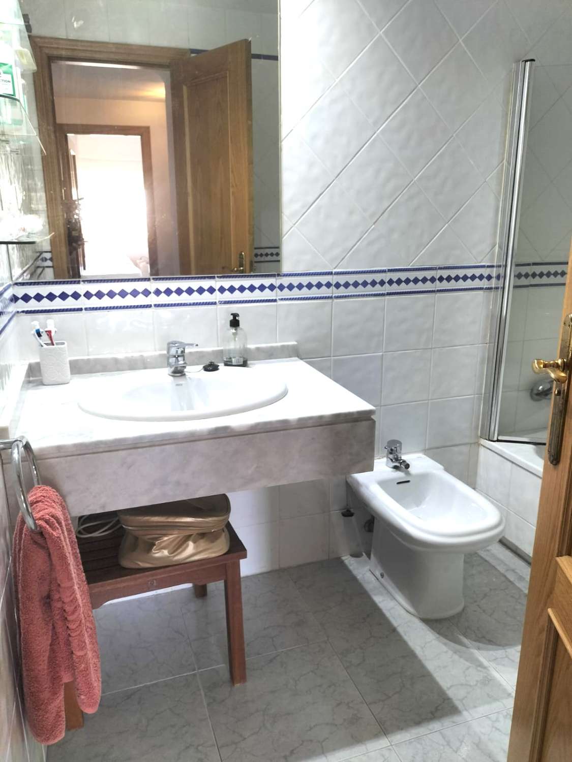 SE ALQUILA APARTAMENTO desde  01/09/26 - 30/06/27 EN NUEVA TORREQUEBRADA (BENALMÁDENA COSTA)