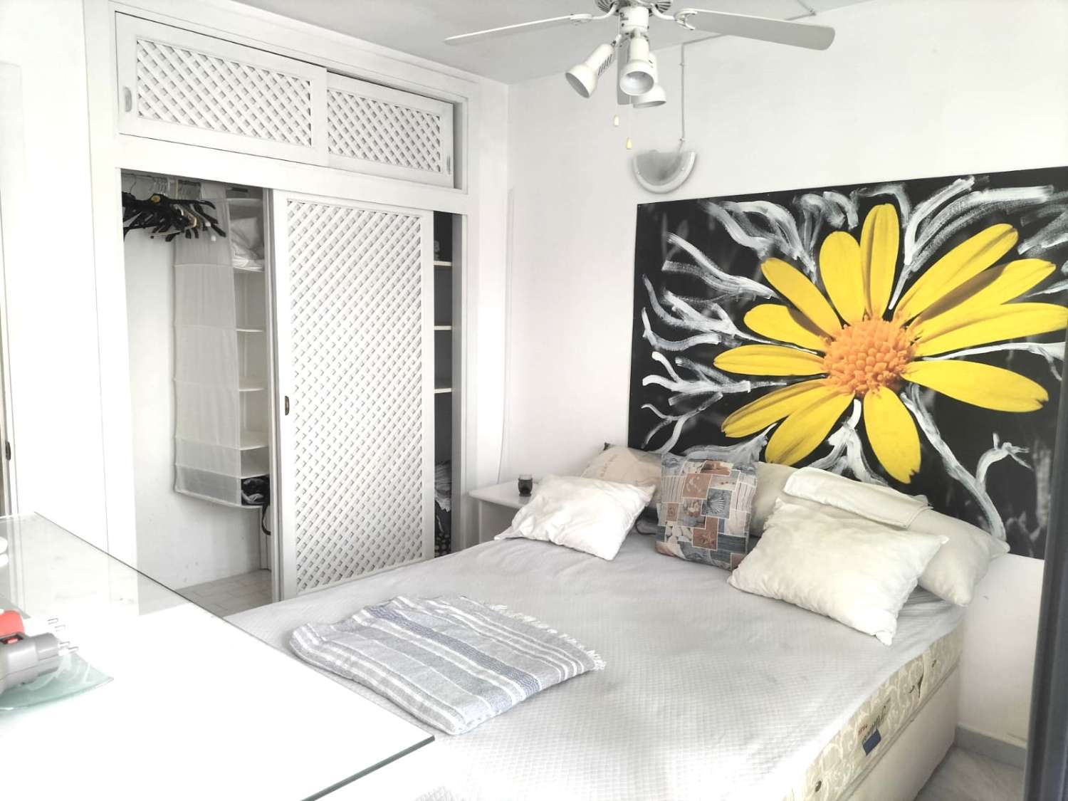 SE ALQUILA BONITO APARTAMENTO DESDE 01/03/2026 - 31/05/2026 EN PUERTO MARINA (BENALMÁDENA COSTA)