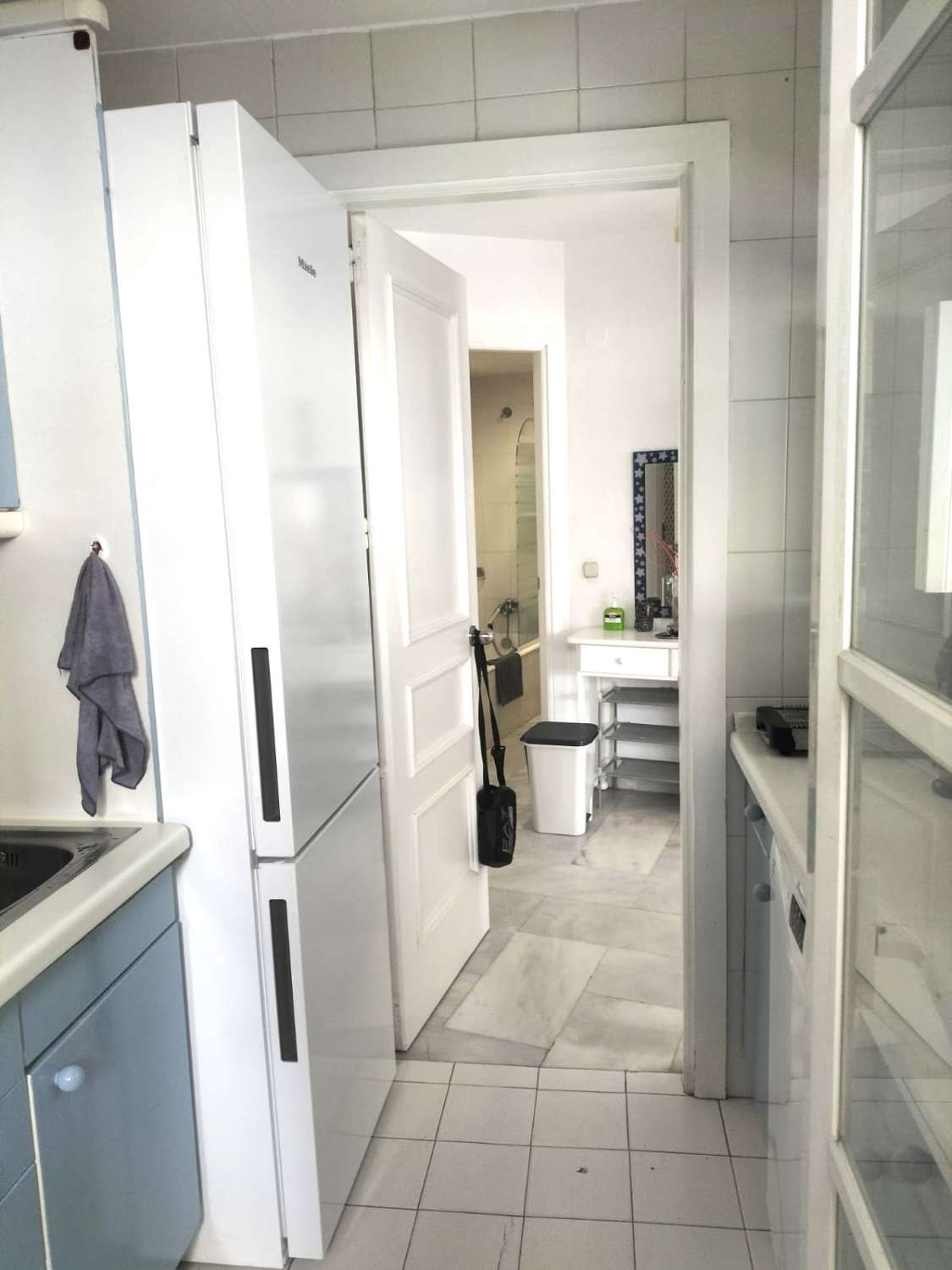 SE ALQUILA BONITO APARTAMENTO DESDE 01/03/2026 - 31/05/2026 EN PUERTO MARINA (BENALMÁDENA COSTA)