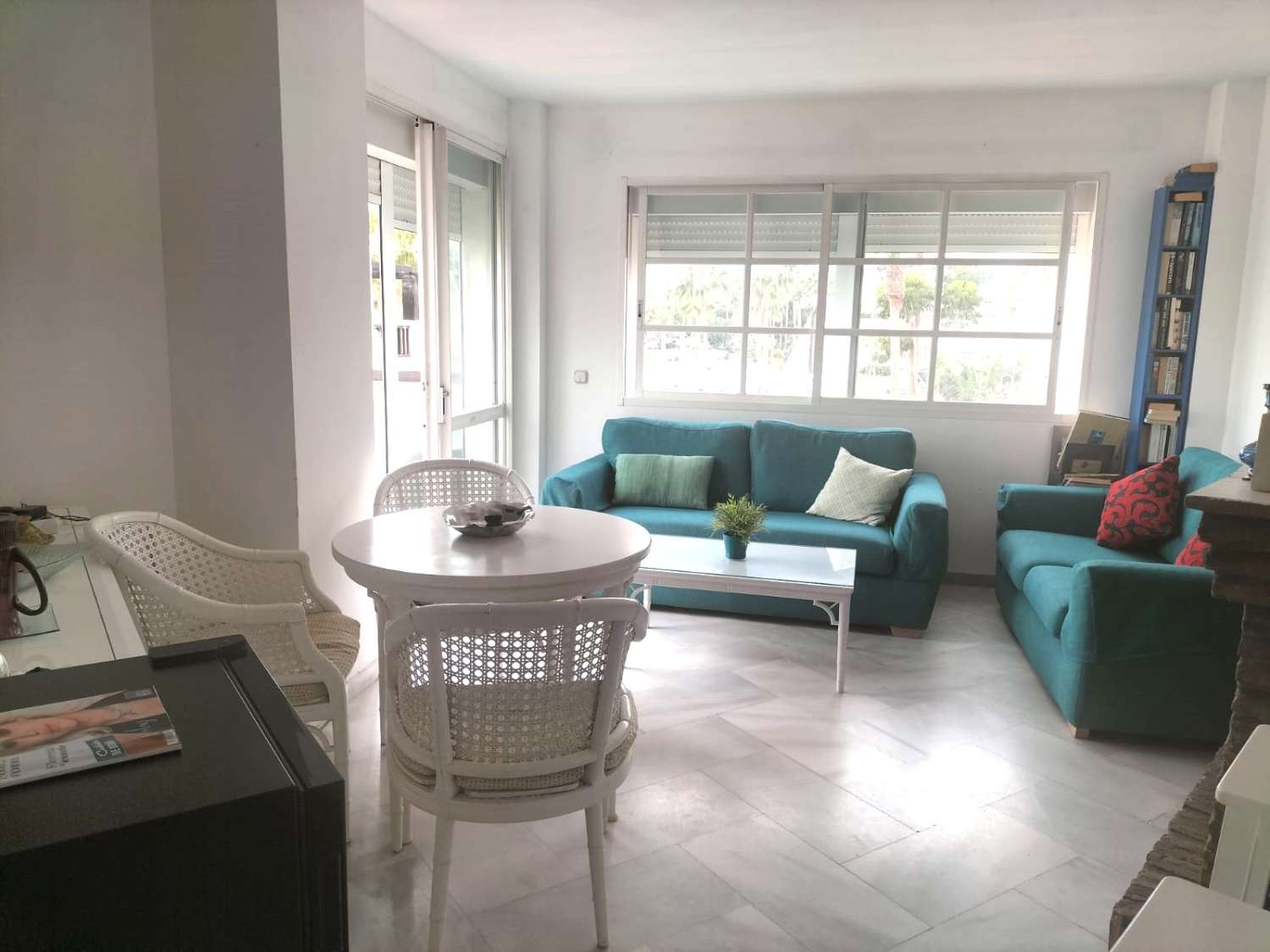 SE ALQUILA BONITO APARTAMENTO DESDE 01/03/2026 - 31/05/2026 EN PUERTO MARINA (BENALMÁDENA COSTA)