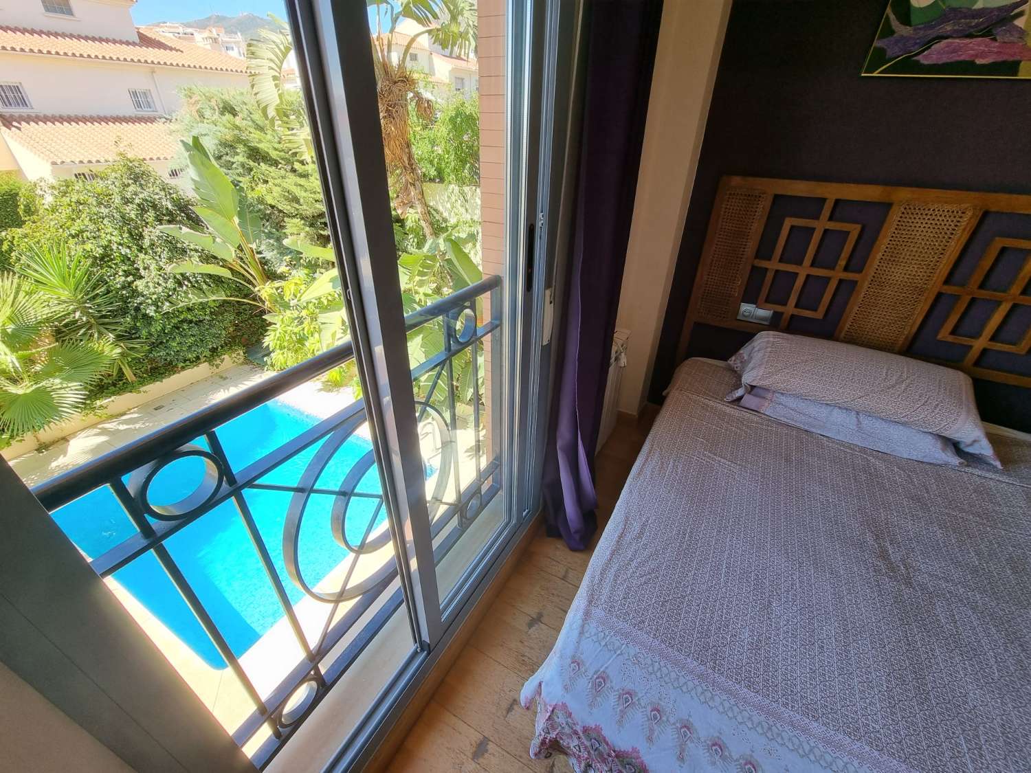 SE ALQUILA  DESDE 26/10/2026-31/05/2027 PRECIOSO ADOSADO EN ARROYO DE LA MIEL (BENALMADENA)