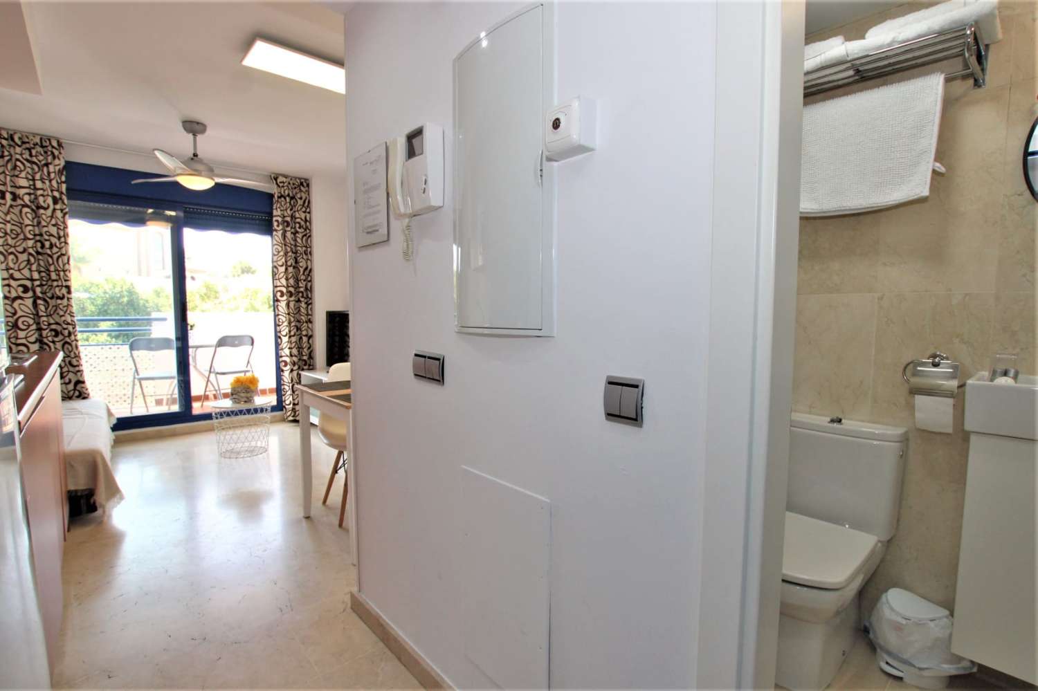 Se vende precioso  apartamento a 250 metros de la playa en Benalmádena