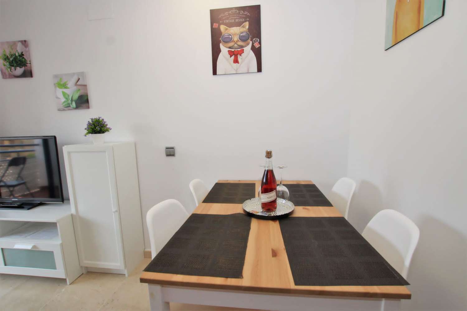 Se vende precioso  apartamento a 250 metros de la playa en Benalmádena