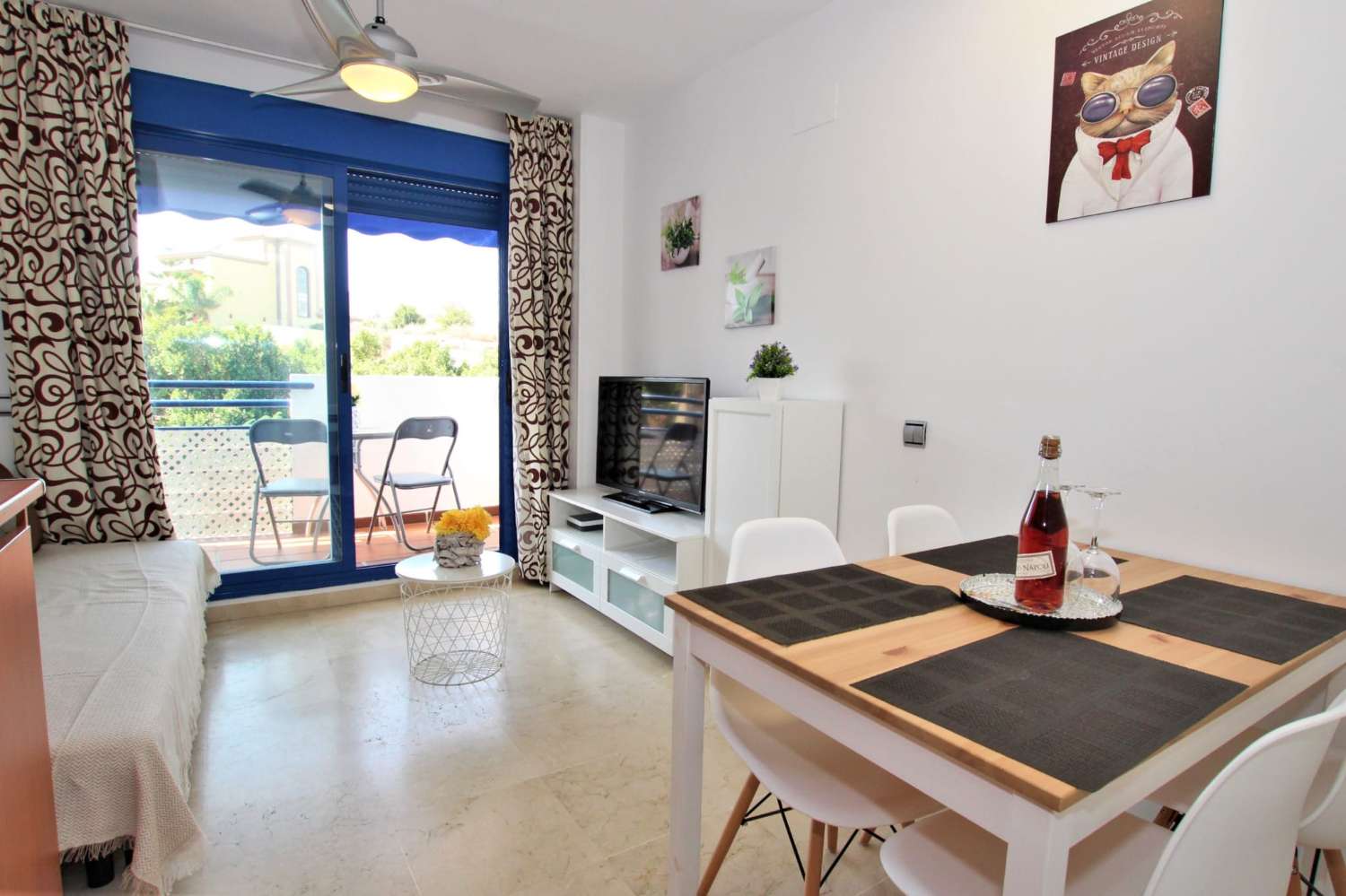 Se vende precioso  apartamento a 250 metros de la playa en Benalmádena