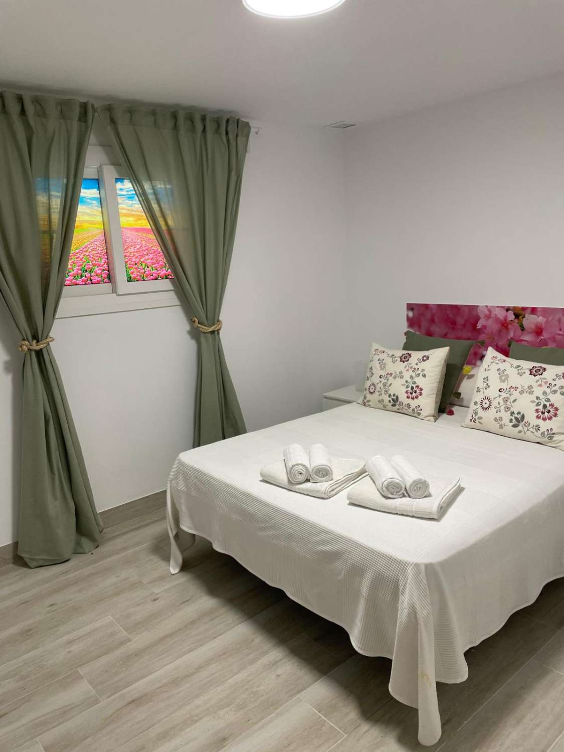 SE ALQUILA DESDE AHORA HASTA 31.05.2026 BONITO APARTAMENTO EN PLANTA BAJA EN BENALMADENA