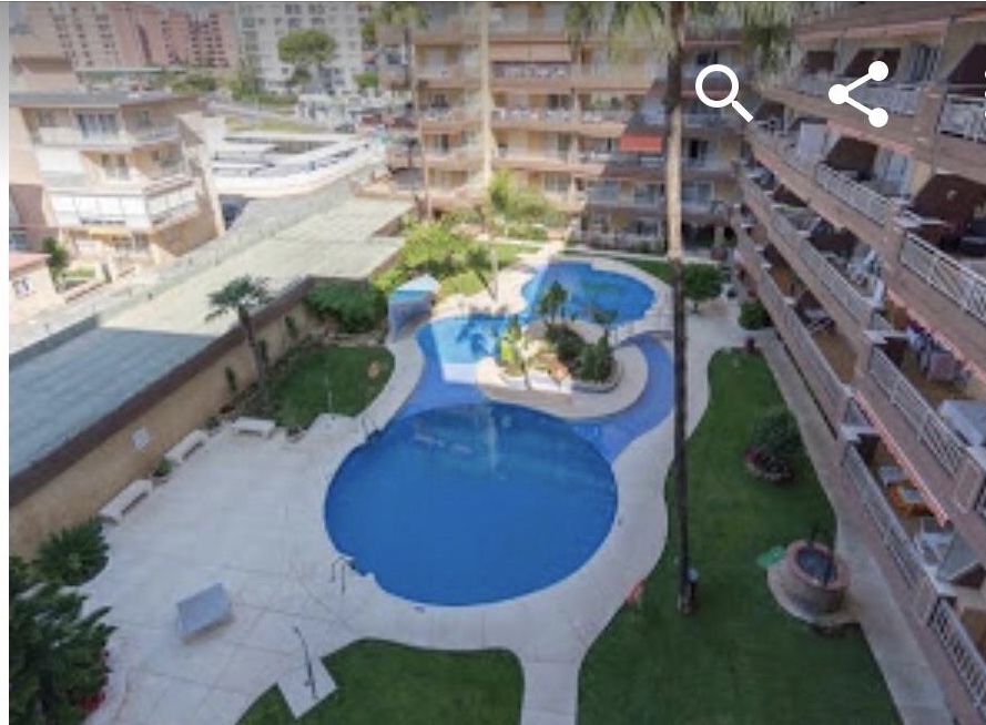 Se alquila   desde 1.9.26-30.6.27 magnifico apartamento en 1a linea de playa en Fuengirola.