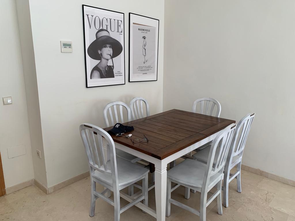 MEDIA TEMPORADA . SE ALQUILA MAGNIFICO APARTAMENTO DEL 1.09.2026-30.06.2027 EN TORREMOLINOS