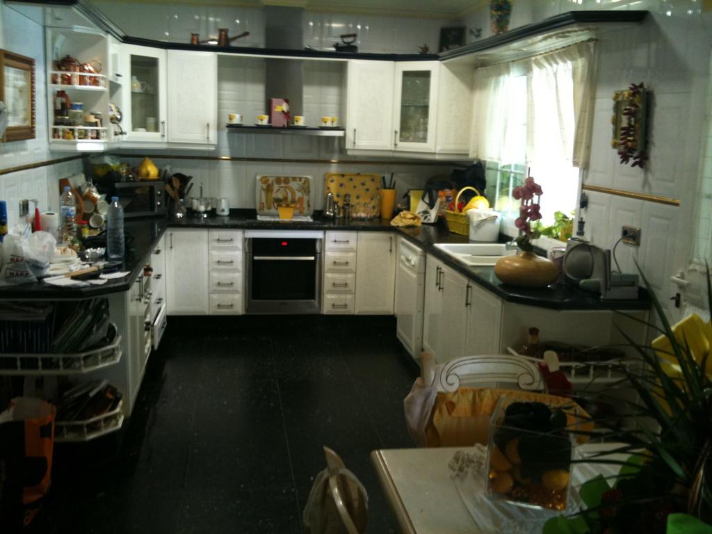 SE VENDE MAGNIFICO CHALET INDEPENDIENTE  EN BENALMADENA