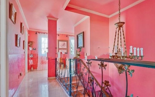 SE VENDE MAGNIFICO CHALET INDEPENDIENTE  EN BENALMADENA