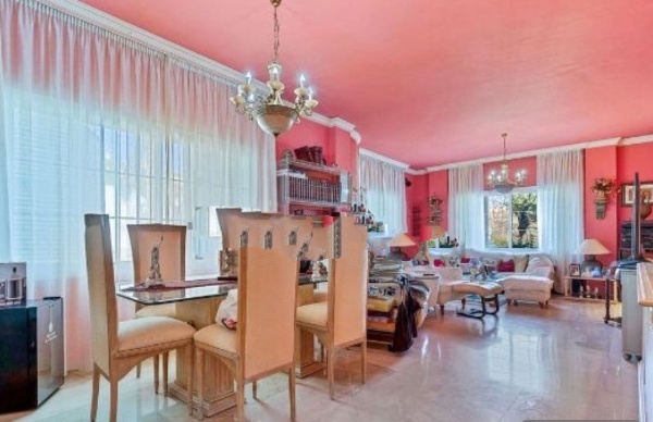 SE VENDE MAGNIFICO CHALET INDEPENDIENTE  EN BENALMADENA