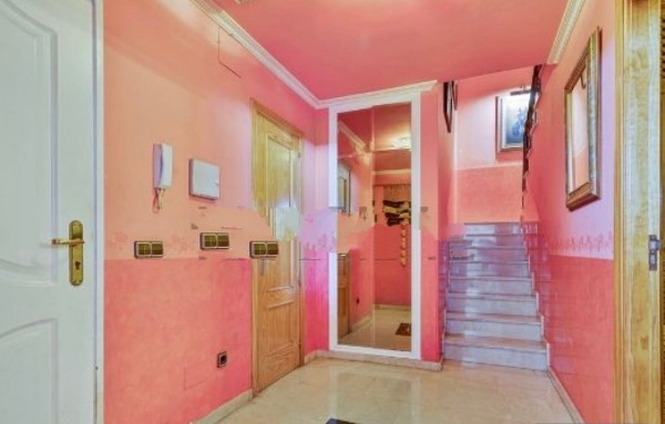 SE VENDE MAGNIFICO CHALET INDEPENDIENTE  EN BENALMADENA