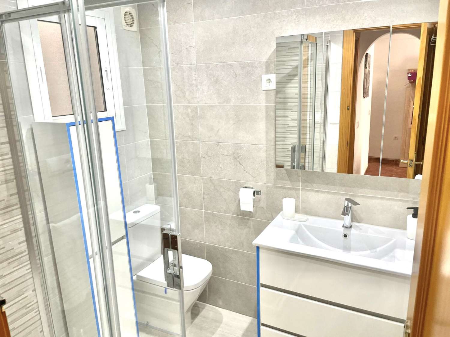 SE ALQUILA HASTA 31/5/26 Y DESDE 01/09/2026 HASTA 30/06/2027 BONITO APARTAMENTO EN NERJA