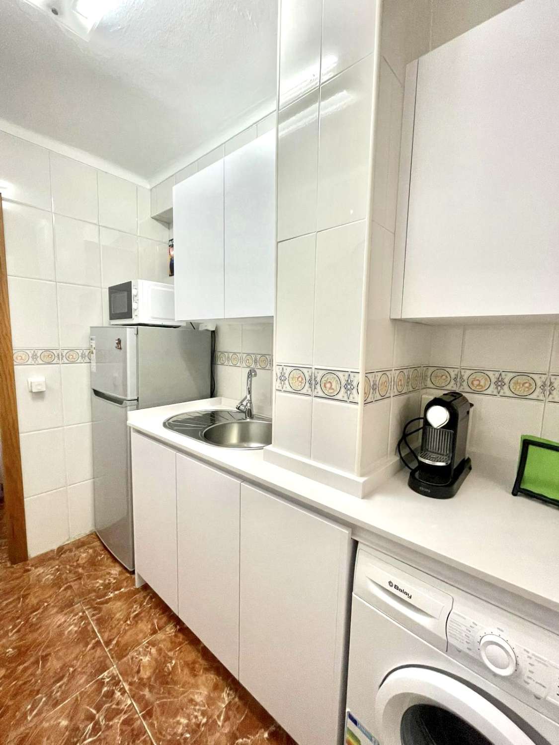 SE ALQUILA HASTA 31/5/26 Y DESDE 01/09/2026 HASTA 30/06/2027 BONITO APARTAMENTO EN NERJA