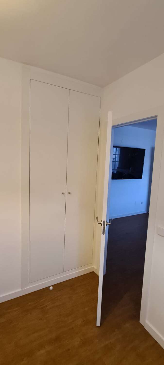 SE ALQUILA DESDE AHORA HASTA 30.6.26 y DE 1.9.26-30.6.27  MAGNIFICO APARTAMENTO EN 1ª LINEA DE PLAYA  (LOS BOLICHES ) FUENGIROLA.