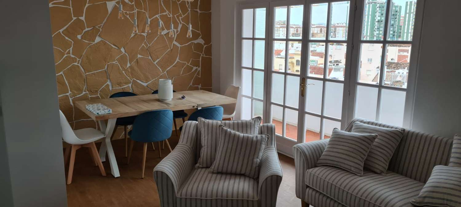 SE ALQUILA DESDE AHORA HASTA 30.6.26 y DE 1.9.26-30.6.27  MAGNIFICO APARTAMENTO EN 1ª LINEA DE PLAYA  (LOS BOLICHES ) FUENGIROLA.