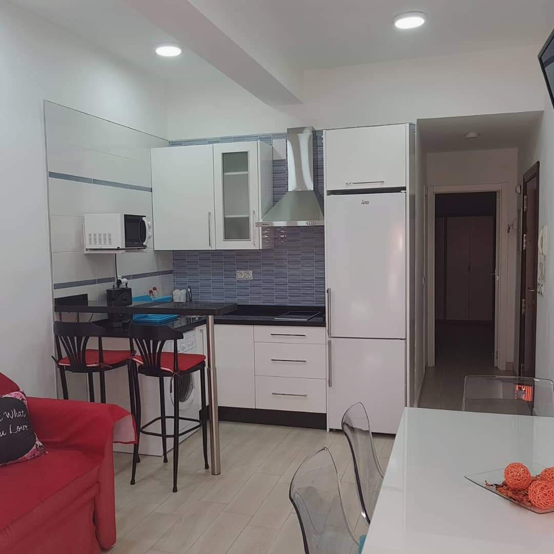 Se alquila desde 15.9.2026 - 30.06.2027 bonito apartamento en Los Boliches (Fuengirola)