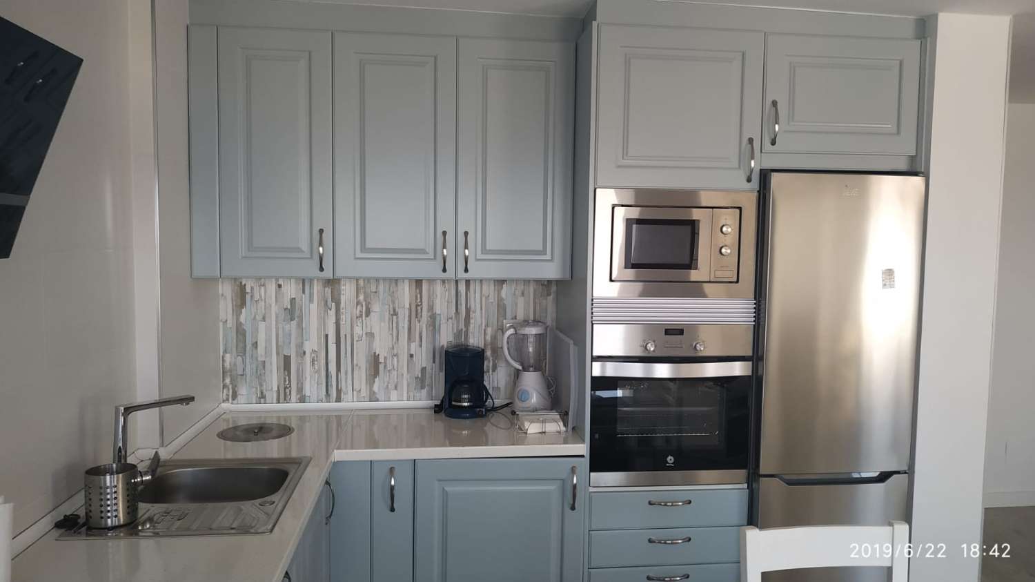 SE ALQUILA DESDE 01/02/2027 HASTA 1/06/2027 BONITO APARTAMENTO CON VISTAS AL MAR  EN EL CENTRO DE ARROYO DE LA MIEL (BENALMADENA)