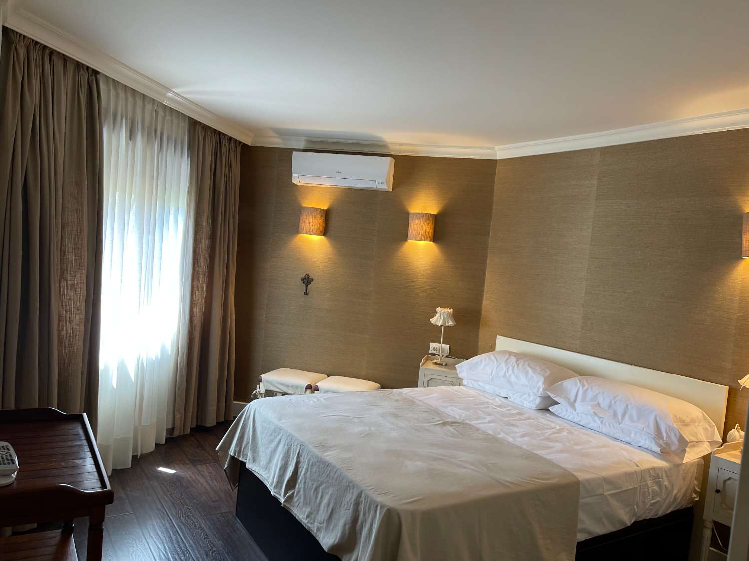 SE ALQUILA DESDE AHORA HASTA 30.6.25 MAGNIFICO APARTAMENTO EN PLAYAMAR (TORREMOLINOS)