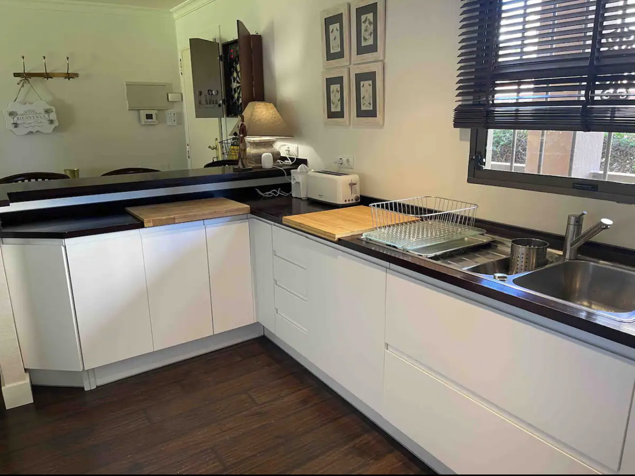 SE ALQUILA DESDE AHORA HASTA 30.6.25 MAGNIFICO APARTAMENTO EN PLAYAMAR (TORREMOLINOS)