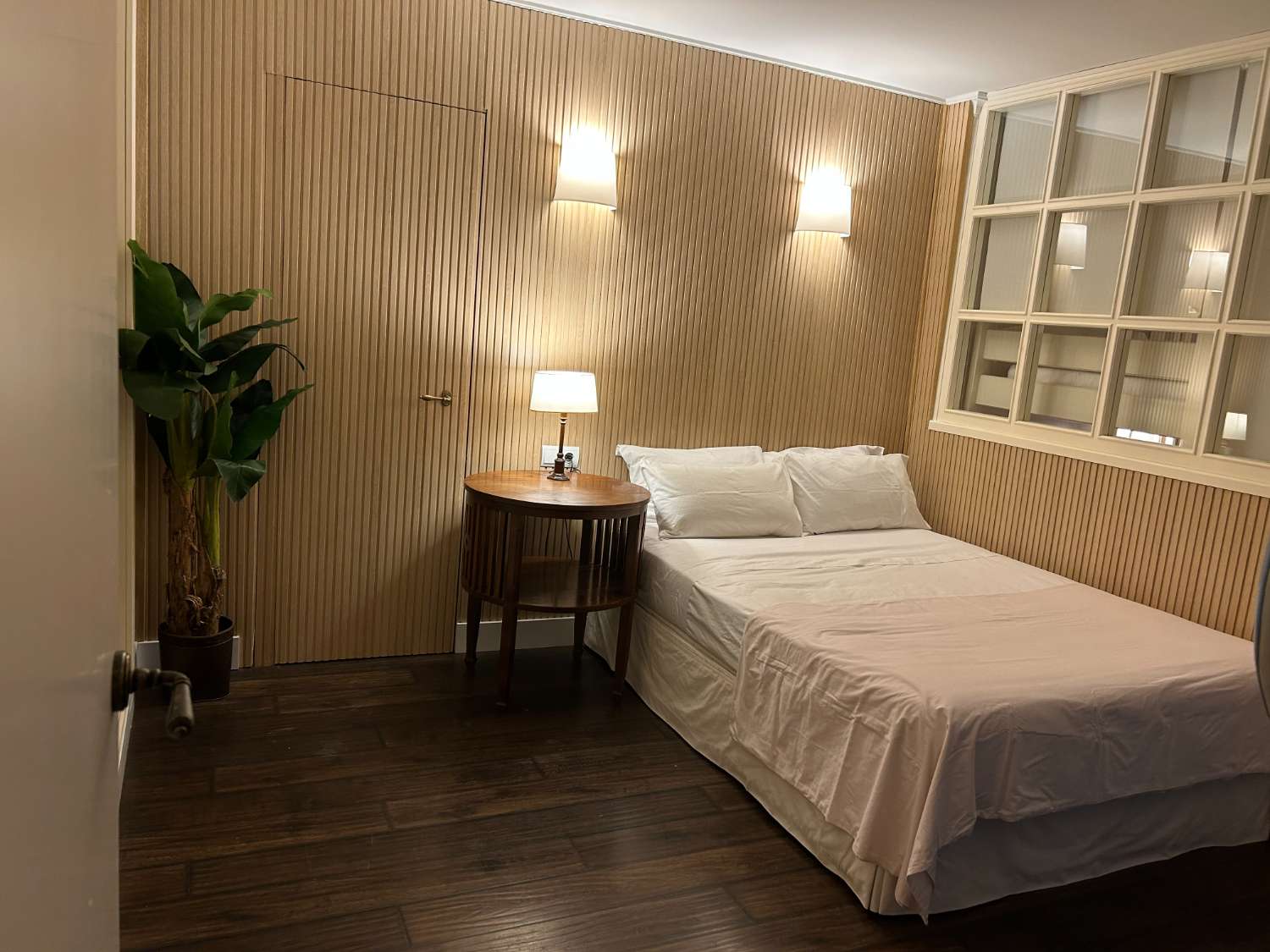 SE ALQUILA DESDE AHORA HASTA 30.6.25 MAGNIFICO APARTAMENTO EN PLAYAMAR (TORREMOLINOS)