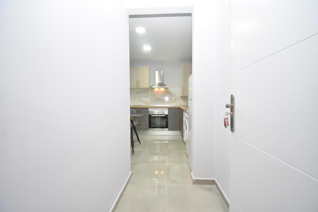Se alquila hasta 30.06.26 bonito apartamento reformado en Mijas