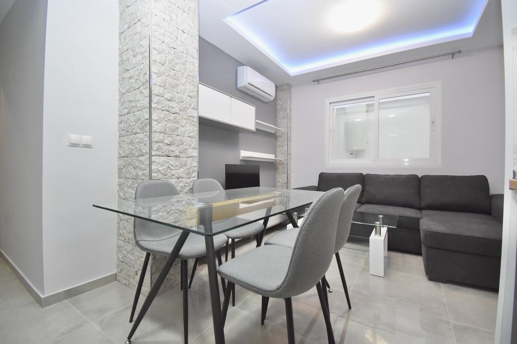 Se alquila hasta 30.06.26 bonito apartamento reformado en Mijas