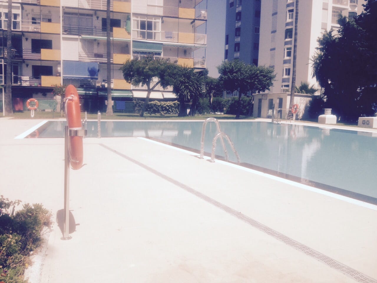 MEDIA TEMPORADA . SE ALQUILA  DESDE AHORA HASTA 30/06/2026 Y DESDE 01/09/2026 HASTA 30.6.27  BONITO APARTAMENTO EN BENALMADENA