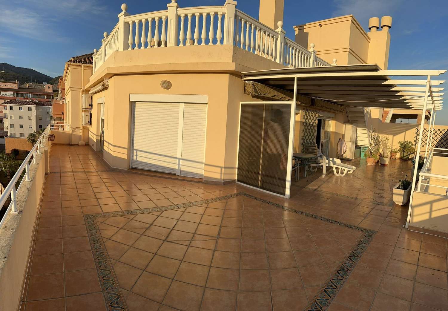 Media temporada se alquila magnifico atico en Arroyo de la Miel (Benalmadena)