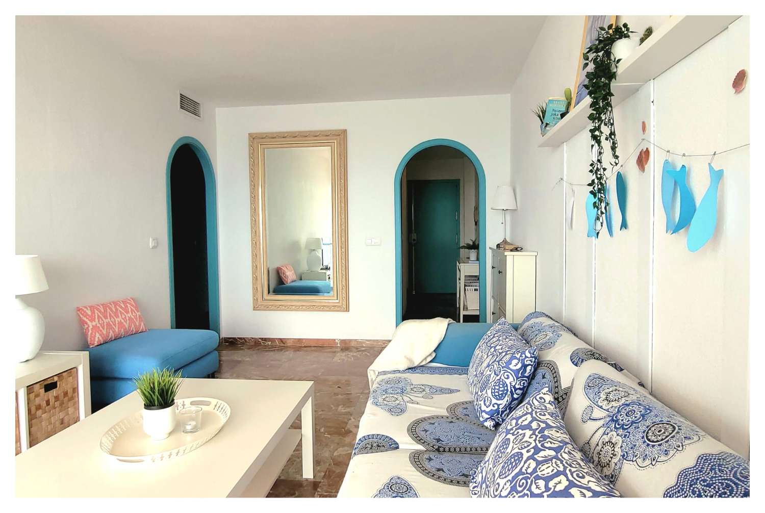 MEDIA TEMPORADA . SE ALQUILA  DESDE 1.10.26-31.05.27 MAGNIFICO ATICO   CON VISTAS AL MAR E EN ZONA LAS GAVIOTAS (FUENGIROLA )