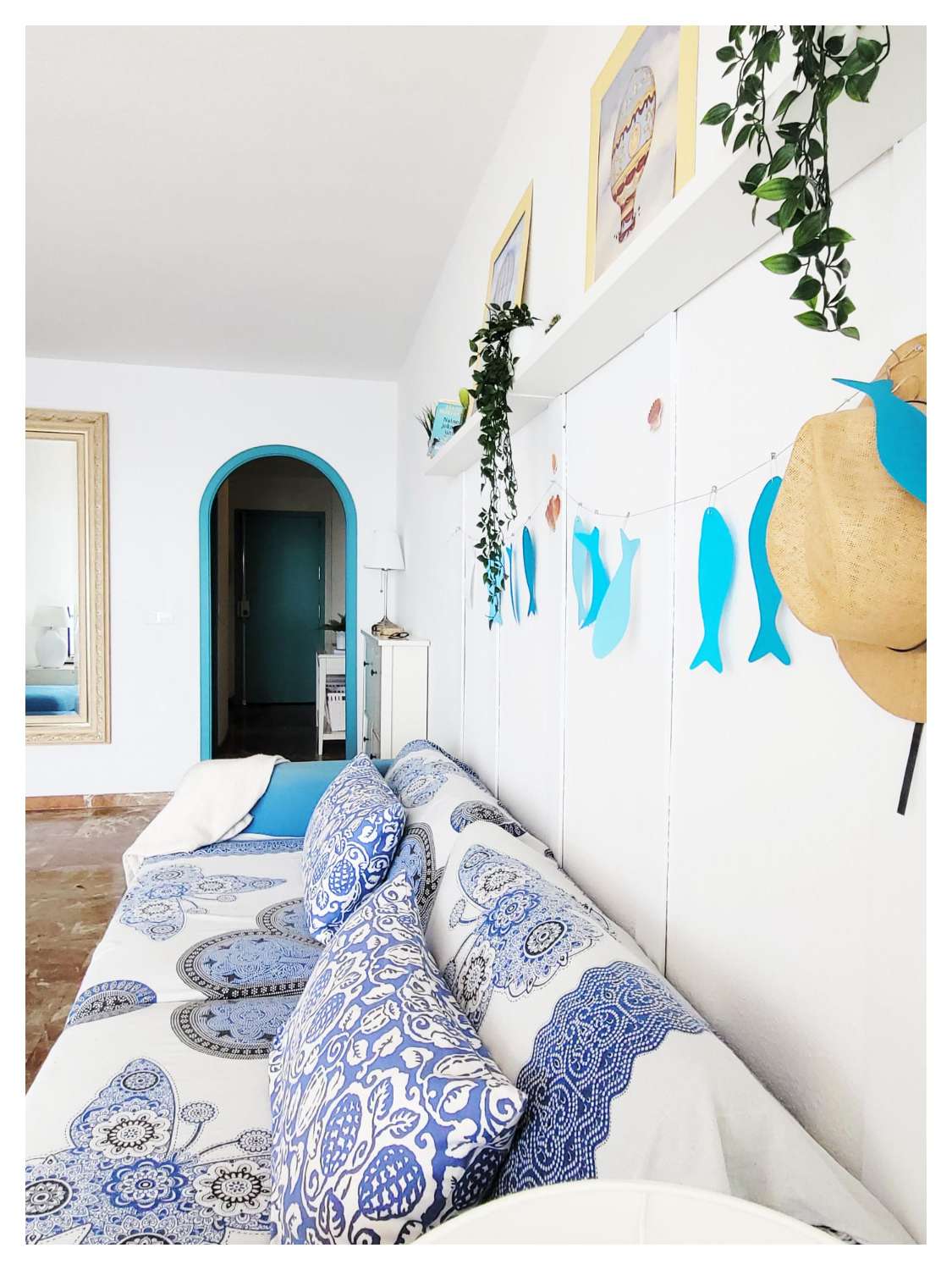 MEDIA TEMPORADA . SE ALQUILA  DESDE 1.10.26-31.05.27 MAGNIFICO ATICO   CON VISTAS AL MAR E EN ZONA LAS GAVIOTAS (FUENGIROLA )