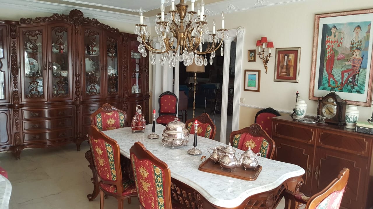 STORSLÅET VILLA TIL SALG I URBANISERINGEN SOLYMART (BENALMADENA)