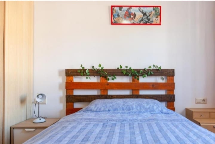 MEDIA TEMPORADA  . Se alquila del  01/09/26-30/06/27  magnifico  Chalet Adosado en Torrequebrada (Benalmadena)