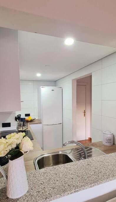 SE ALQUILA DESDE desde 01/03/26 - 30/06/26   Y desde 01/09/2026 hasta 30/06/2027 BONITO APARTAMENTO EN BENALMADENA