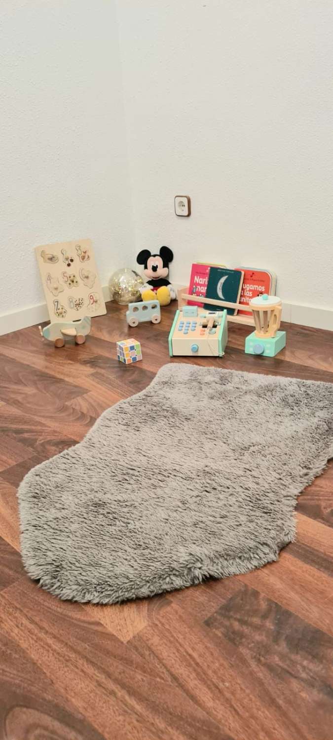 SE ALQUILA DESDE desde 01/03/26 - 30/06/26   Y desde 01/09/2026 hasta 30/06/2027 BONITO APARTAMENTO EN BENALMADENA