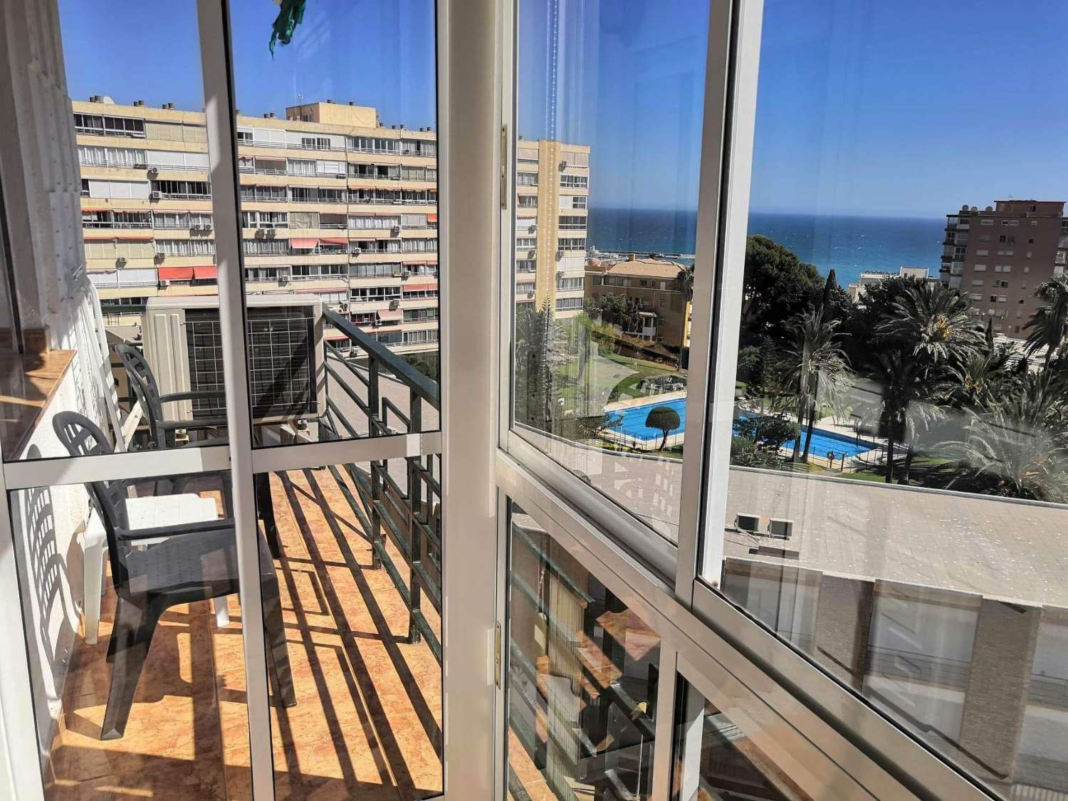 Se alquila desde 01/09/2026-30/06/2027  bonito apartamento en Benalmádena