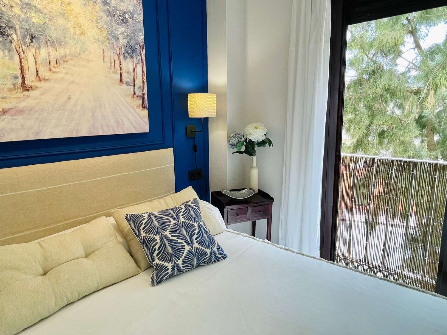 MEDIA TEMPORADA . SE ALQUILA DEL 1.9.26-15.6.27.BONITO APARTAMENTO CERCA DEL CAMPO DE GOLF DE TORREQUEBRADA (BENALMADENA