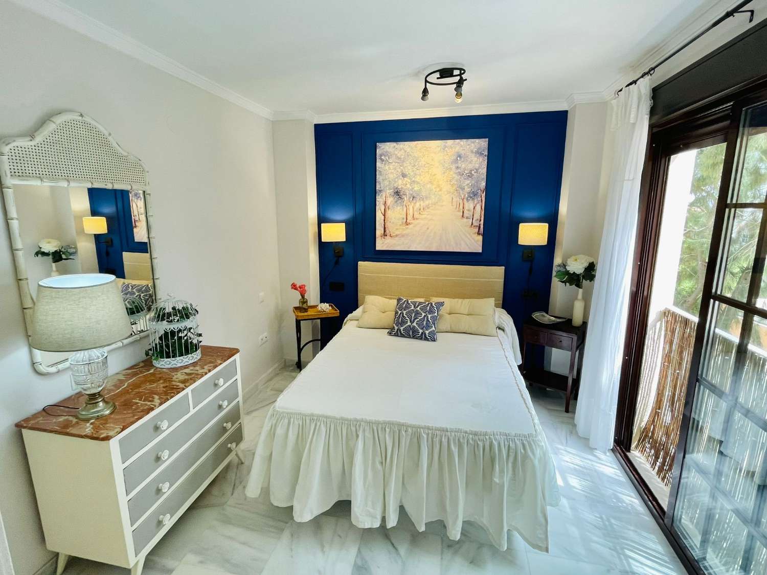 MEDIA TEMPORADA . SE ALQUILA DEL 1.9.26-15.6.27.BONITO APARTAMENTO CERCA DEL CAMPO DE GOLF DE TORREQUEBRADA (BENALMADENA