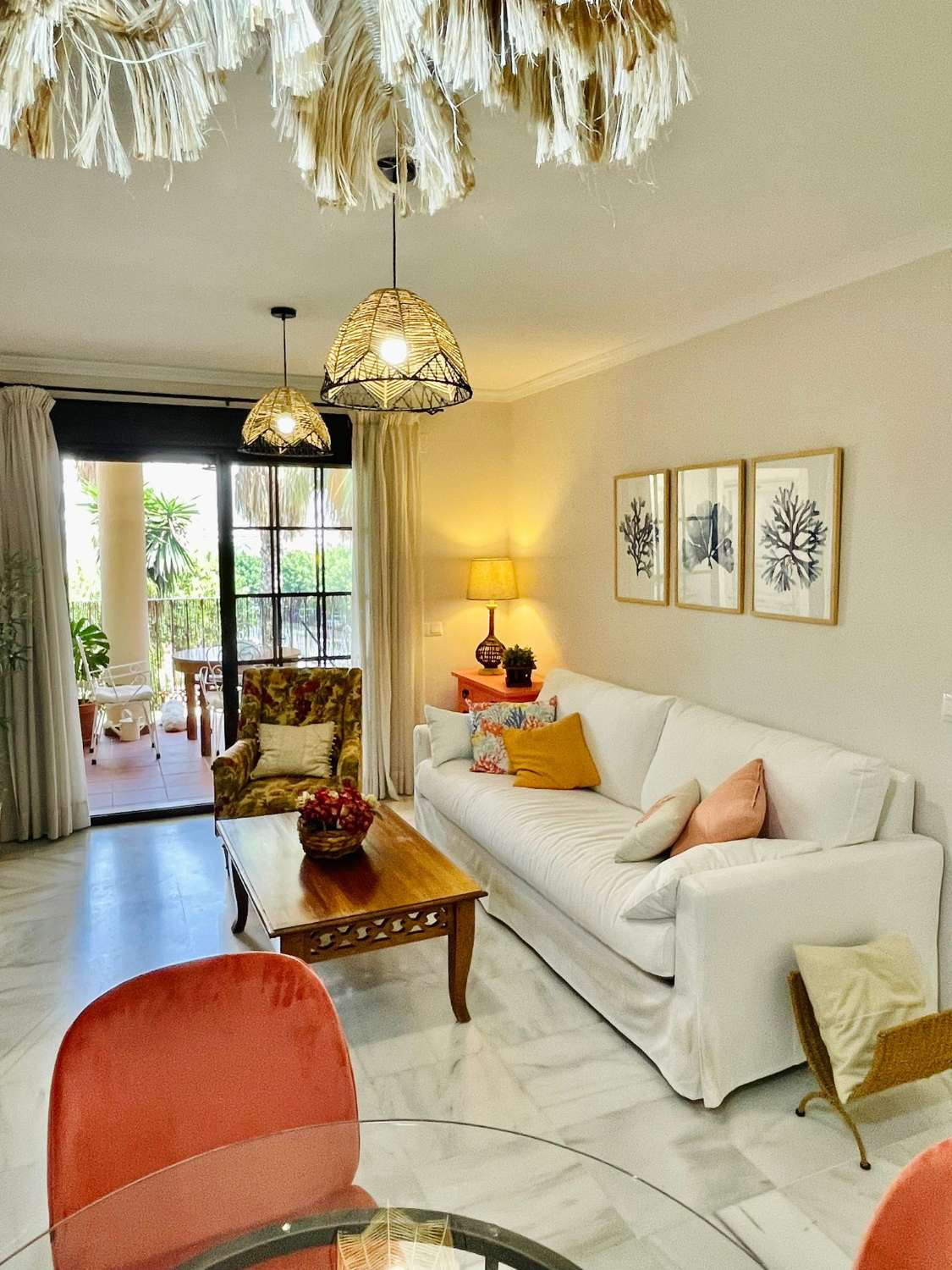 MEDIA TEMPORADA . SE ALQUILA DEL 1.9.26-15.6.27.BONITO APARTAMENTO CERCA DEL CAMPO DE GOLF DE TORREQUEBRADA (BENALMADENA