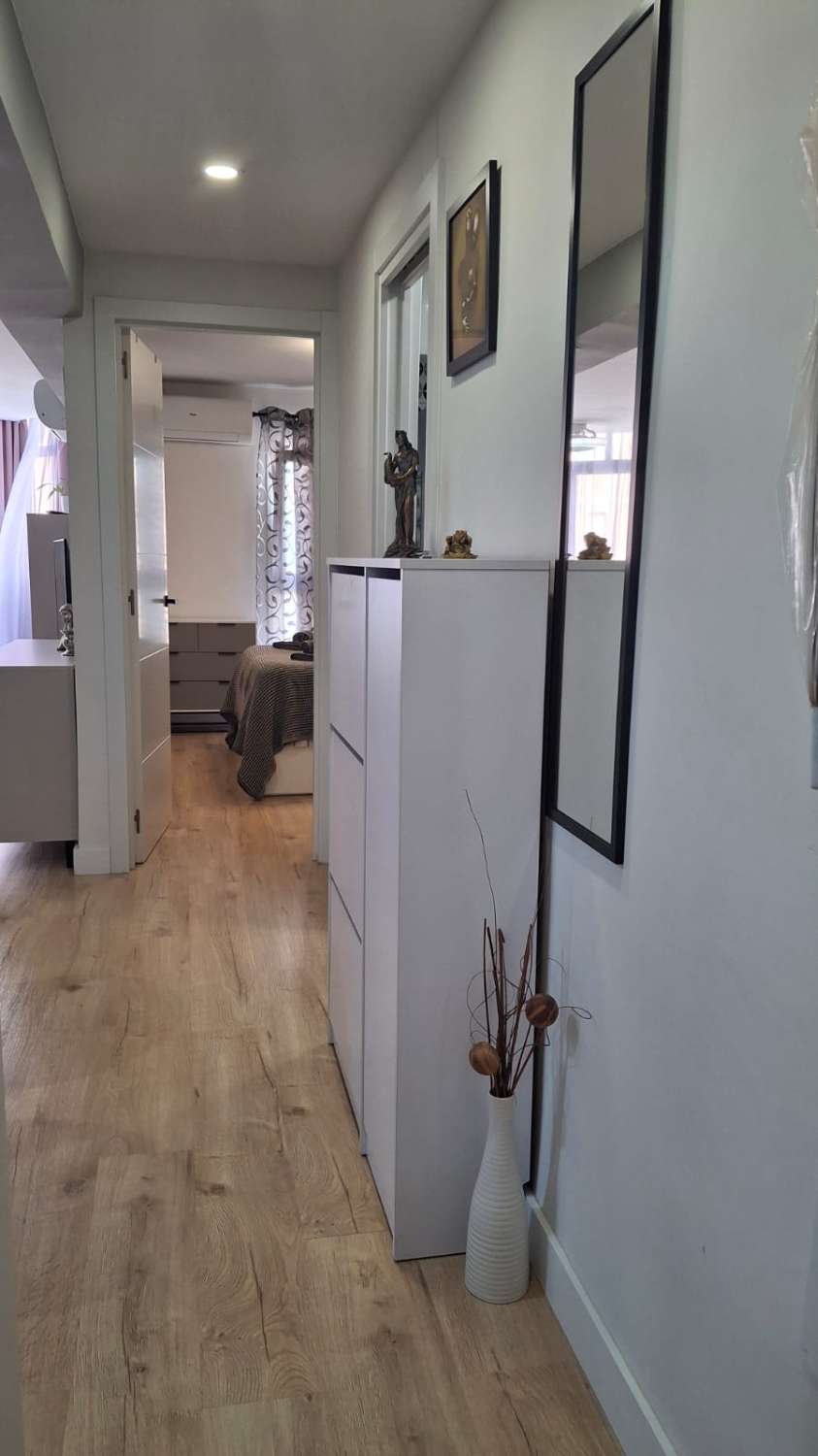 SE ALQUILA  DE 15.03.26-30.6.26  Y desde 01/09/2026 hasta 30/06/2027 BONITO APARTAMENTO CON VISTAS AL MAR EN ARROYO DE LA MIEL