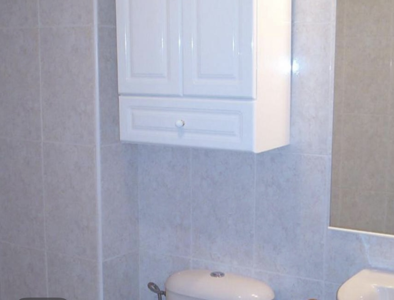 SE VENDE BONITO PISO CON VISTAS AL MAR EN MONTEMAR (TORREMOLINOS)