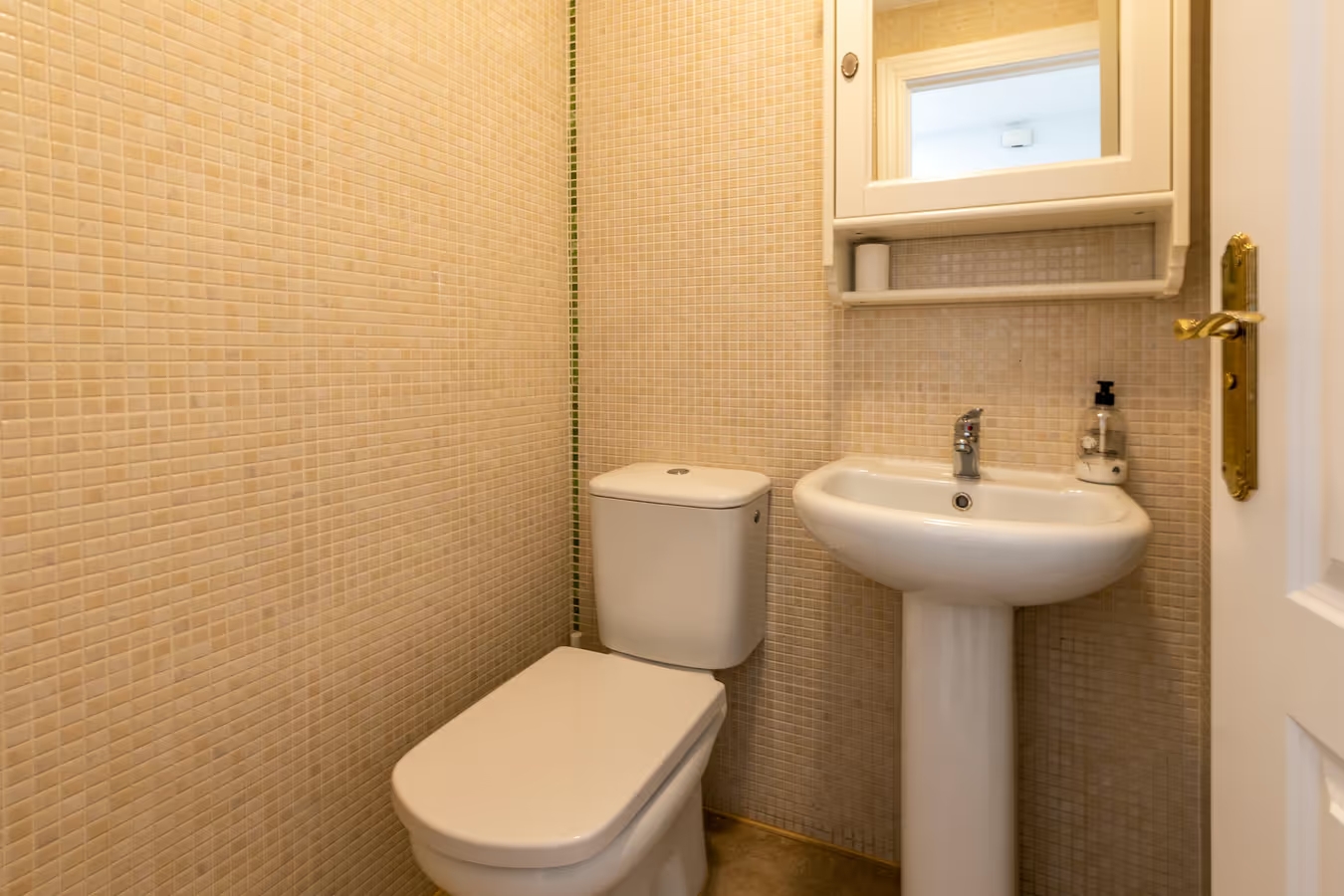 Magnifique appartement à vendre avec vue sur la mer dans la zone de la plage de la 1ère ligne Carvajal (Benalmadena)