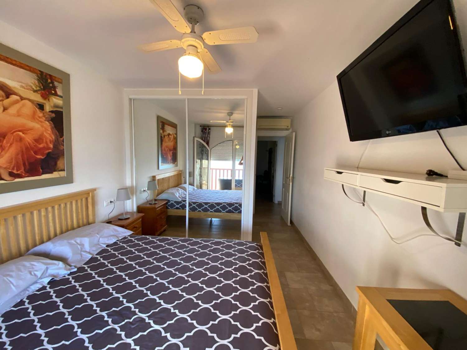 Magnifique appartement à vendre avec vue sur la mer dans la zone de la plage de la 1ère ligne Carvajal (Benalmadena)