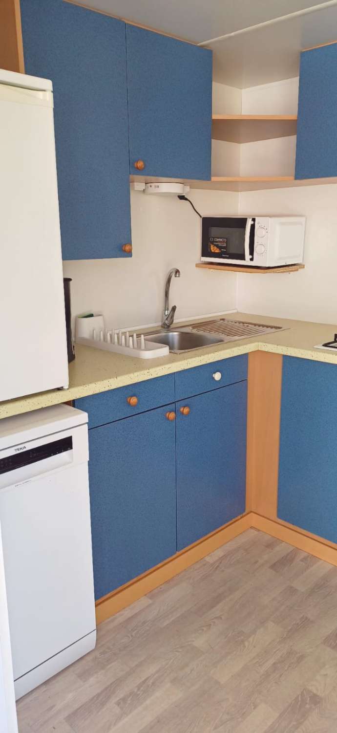 SE ALQUILA  DESDE AHORA HASTA  31.05.26 Y DESDE 01/09/2026-30/06/2027 BUNGALOW DE FIBRA EN ZONA PINARES DE SAN ANTON (ALHAURIN)